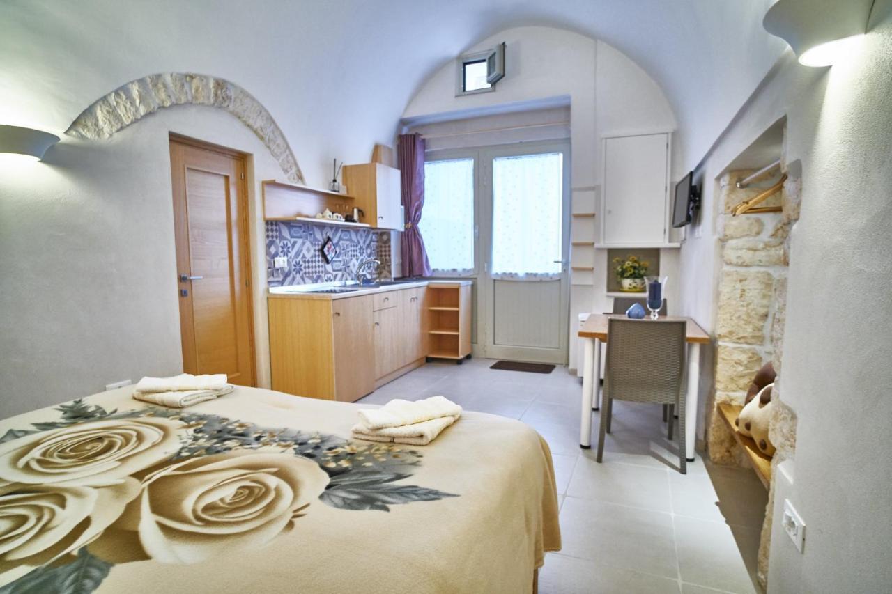 Casetta Lulu Ostuni Bagian luar foto